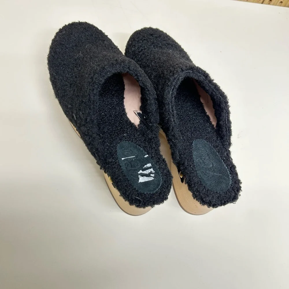 J.Crew Sherpa Black Clogs